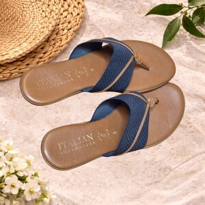Italian Shoemakers Navy Textured Thong Sandals Gold Accent Made in Italy Size 9